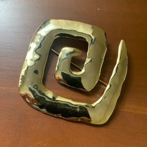 JJ Jonette Modernist brooch pin slightly hammered style